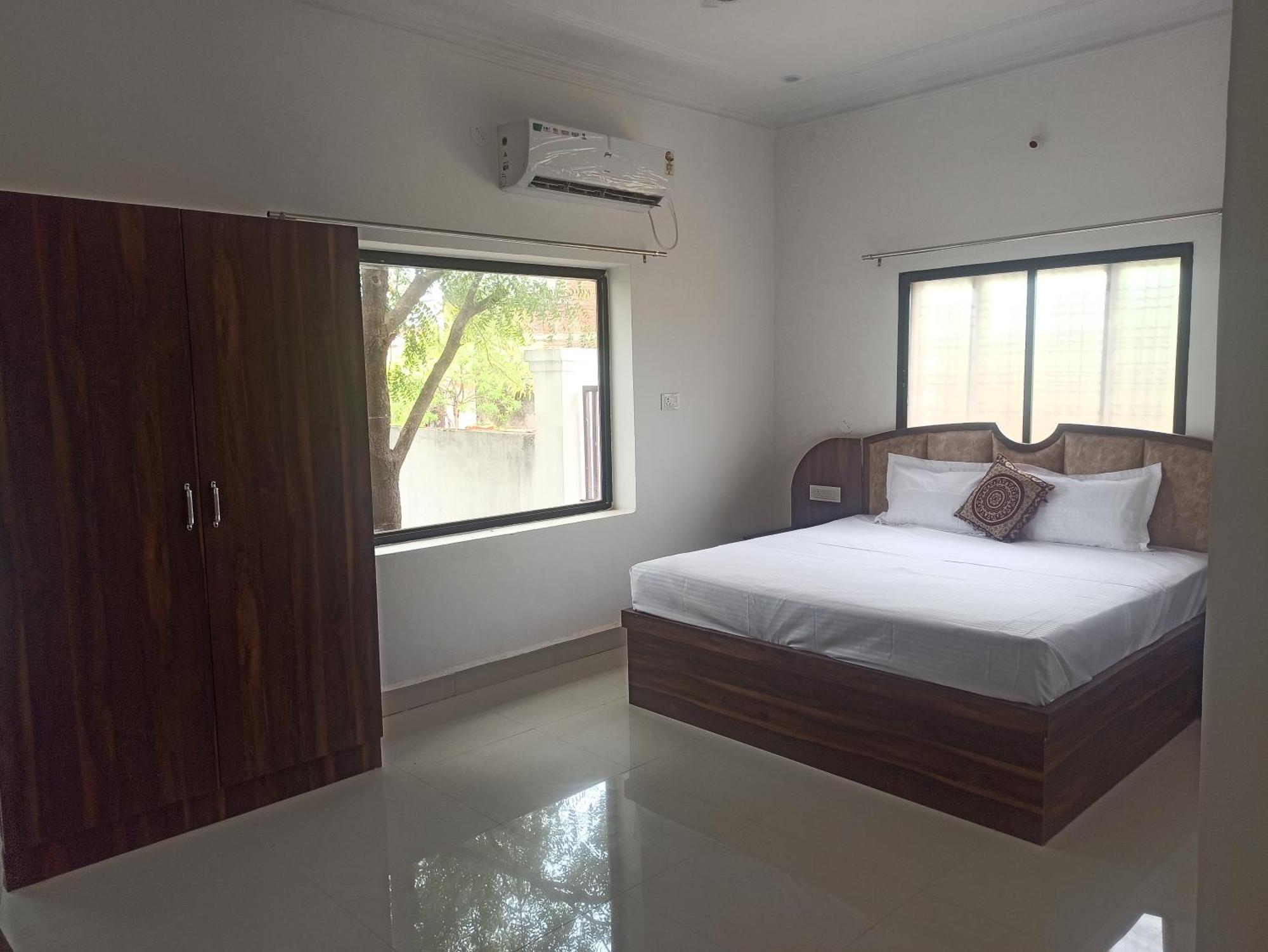 Abhiram Homestay Khajuraho Exterior photo